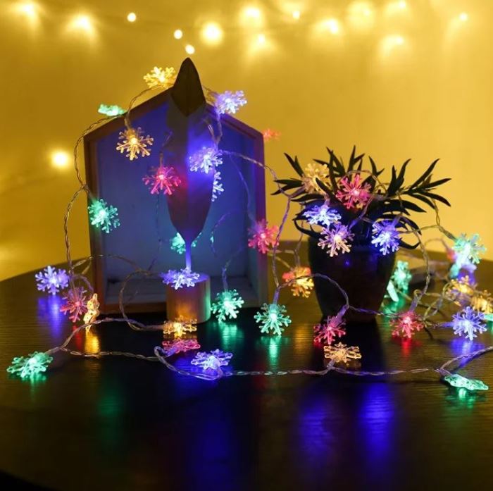 Obrázek zboží Vánoční osvětlení řetěz sněhové vločky, 10m 100LED, vícebarevné